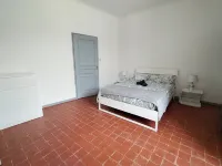 Maison Proche D'avignon, L'isle /sorgues, Saint Remy et du Parc Spirou - Homestays