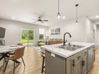 Charming 3-bedroom townhome with a backyard, WiFi and AC in delightful Plover WI Hotels in Plover