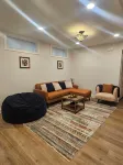 Charming 3-bedroom ADU in delightful Des Moines with WiFi, AC - Bungalows