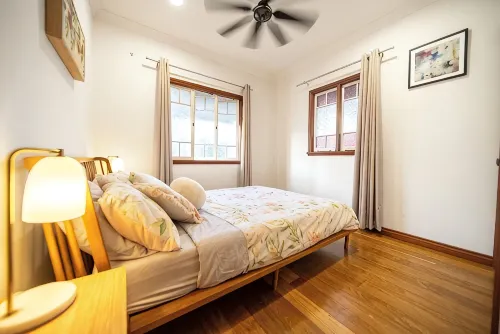 House of Fairy Wren - Fully renovated charming Queenslander! 10 Mins to BNE CBD! - 3-Star
