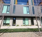 Charming  brand new studio close to downtown with WiFi, AC. - Condos