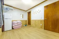 Boryeong (Daecheon) Baekhyeon Pension - Lemmikkieläimet sallittu