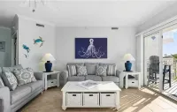 The Squiddly of Bahia Vista- spacious 3 Br/2bath - 4 ดาว