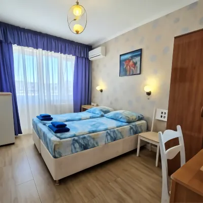 Chajka Hotel - 2-Star