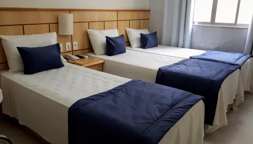 Hotel Único - 2-Star