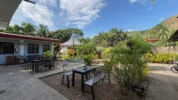 Angel Gabriel Homestay - Inns