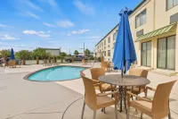 Marina Inn & Suites Chalmette-New Orleans - Wifi