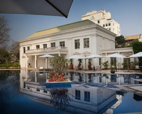 DLF Club 4 Hotels near Gurgaon Central