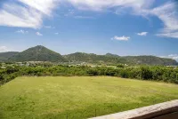 Palm Spring Inn - Homestays