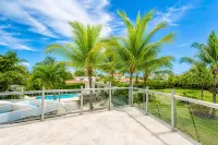 Luxury Punta Cana Villa, Private Pool 5 Suites  Weddings & Groups