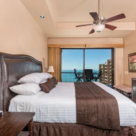Luxury Ocean View Phase 2 Condo in Cabrillo Building. 2 Br +Bunkroom, 2 bath.