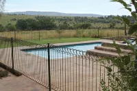 Country Park Guest House - Muldersdrift - Pools