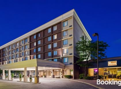 Best Western Plus Toronto Airport Hotel