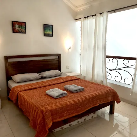 Riviera Hermitage