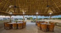 Punto Mita Eco Surf Suites & Café - Familien