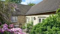 Cope Cottage - Pools