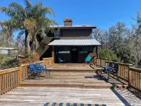 3 Story Rainbow Riverfront House With Panoramic Views!