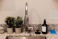 Cozy 1-bedroom Modern Apartment: Central to Raleigh, Durham, Chapel Hill - Gym