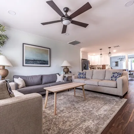 Beautifully Appointed 3BR / 2 Bath Home close to Beach & Iconic Atlantic Ave