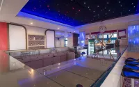 Wahana Inn Singkawang - 3-Star