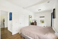 Top Floor Duplex with Garden-Patio. - Condos