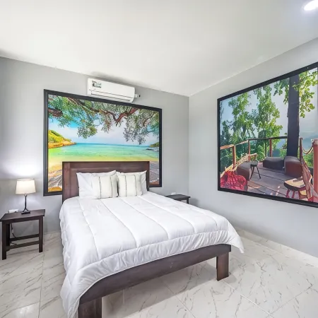 18 Bedroom PRIVATE HOME Jaco Beach, 5-Year of Excellence, VIP Concierge Services