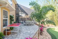 7Bd 6BA, Pool&Spa, Walk to Beach, PutPut, Dream Backyard, 10 Min. to Downtown! - 4-Star