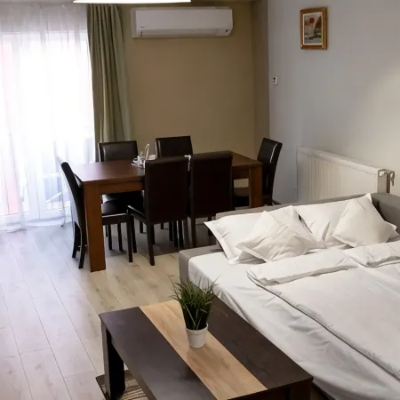 Apartment Family Rivulus