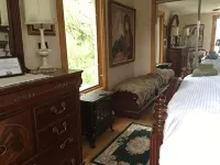 Flint Hill Farm AG - Homestays