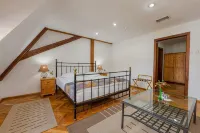 Casa cu Cerb - Homestays