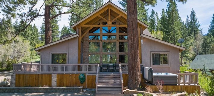 ASPEN CREEKSIDE LODGE- A Stunning Family and Corporate Retreat Hotels in Alpine County