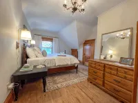 Large Historic Estate on the shores of Lake Winona - 5-Star