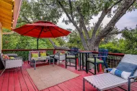 Austin Oasis Near UT and Downtown - Bungalows