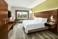 Holiday Inn Express & Suites PALATKA NORTHWEST by IHG - Wifi