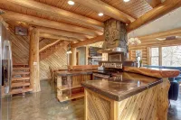 Custom Black Hills Log Home w/views, Secluded, Only 12 miles to Mt Rushmore! - Gym