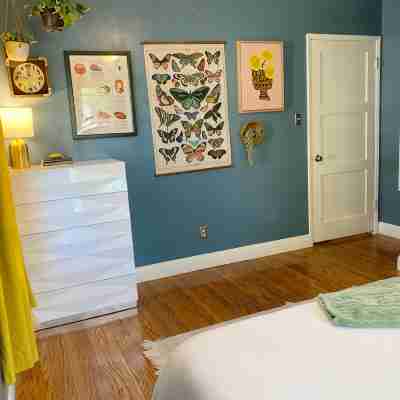 Charming 2-bedroom historic bungalow - Downtown SLO Rooms