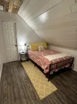 Large Home near Great Smoky Mountains and Knoxville - WiFi