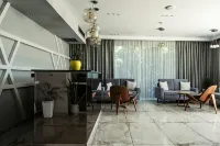 Porto Planos Beach Hotel - Parkplatz