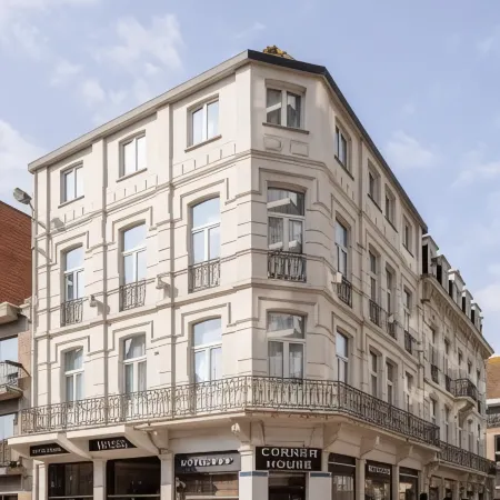 Hotel Corner House by WP Hotels