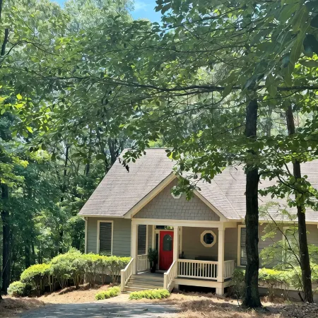 RESORT COTTAGE