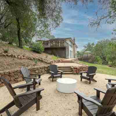 Healdsburg House - Chiquita Road - Hot Tub - Private Hotel Exterior