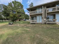 Fun Little Studio in Daphne - Great location - Homestays