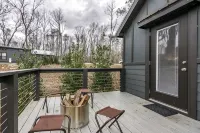 Heavensent Tiny Home @ The Retreat at Water's Edge - Lake Views! - 3-Star