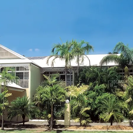 Reef Palms Motel Apartments