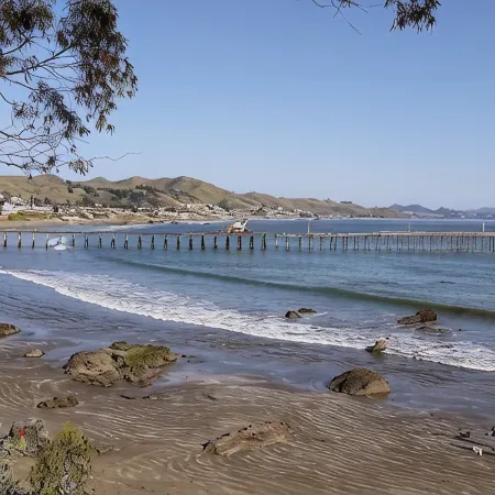 FULL OCEAN VIEW!!! 3 minute walk to beach, WiFi, Dogs welcomed upon approval