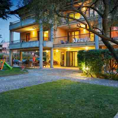 Residence Spiaggia d'Oro Hotel Exterior