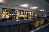 Atrium Hotel Heathrow - bar