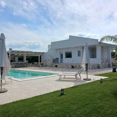 Malìa Holiday Villa