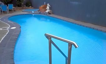 Ambassador Thermal Motel