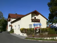Hotel Garni Kleindienst Các khách sạn gần Rathaus Amberg